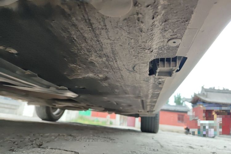 Used BMW X1 2013 sDrive18i Fashion Model Chassis Front Left