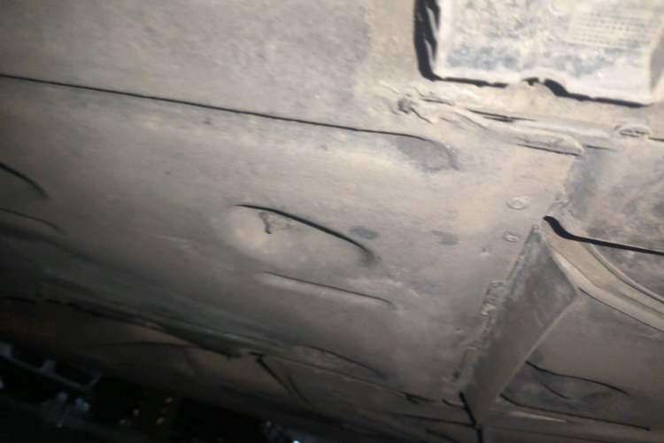 Used BMW X1 2013 sDrive18i Fashion Model Chassis Front Left