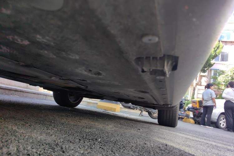 Used BMW X1 2013 sDrive18i Fashion Model Chassis Front Left