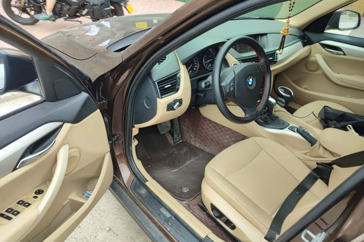 Used BMW X1 2013 sDrive18i Fashion Model Driver Seat