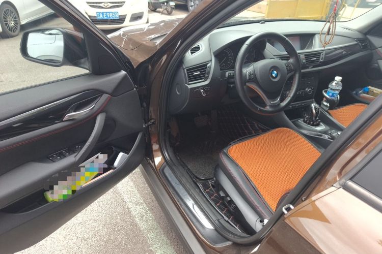 Used BMW X1 2013 sDrive20i Sports Design Package Driver Seat