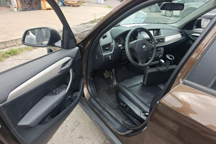Used BMW X1 2013 sDrive18i Fashion Model Driver Seat
