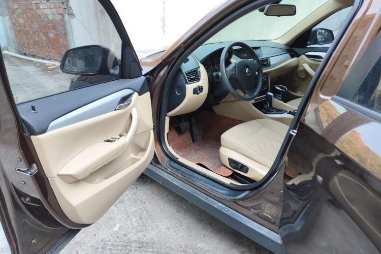 Used BMW X1 2013 sDrive18i Fashion Model Driver Seat