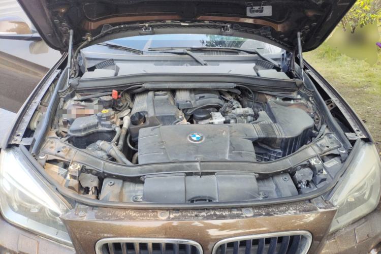 Used BMW X1 2013 sDrive18i Leading Model Engine Bay