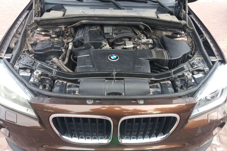 Used BMW X1 2013 sDrive18i Leading Model Engine Bay