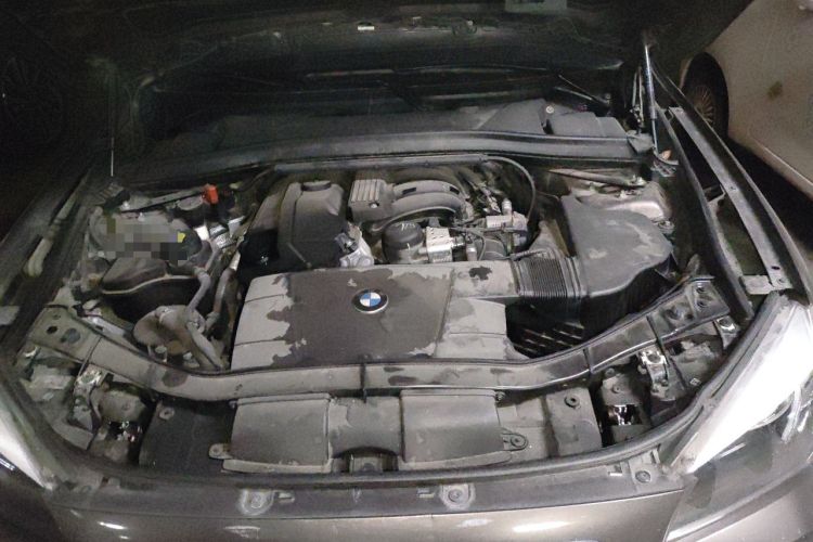 Used BMW X1 2013 sDrive18i Fashion Model Engine Bay