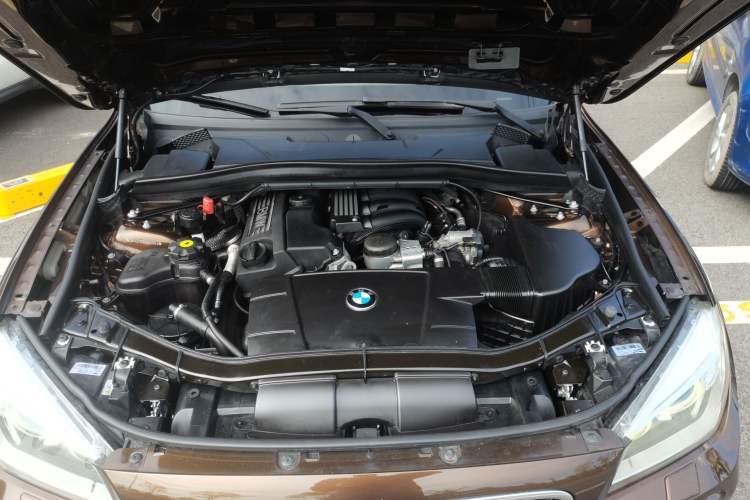 Used BMW X1 2013 sDrive18i Leading Model Engine Bay