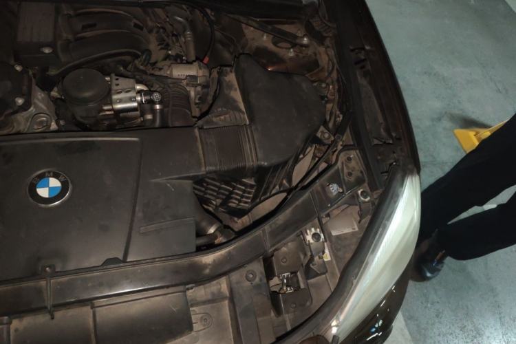 Used BMW X1 2013 sDrive18i Leading Model Engine Bay Left