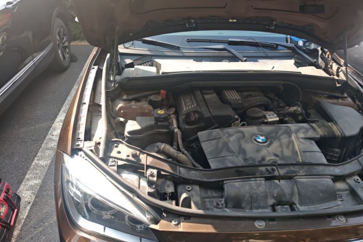 Used BMW X1 2013 sDrive18i Leading Model Engine Bay Right