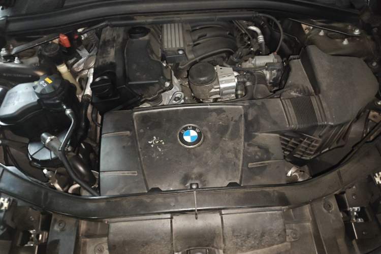 Used BMW X1 2013 sDrive18i Leading Model Engine Bay