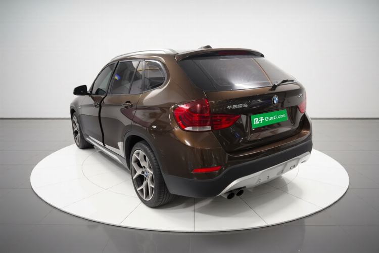 Used BMW X1 2013 sDrive20i Sports Design Package Exterior 3