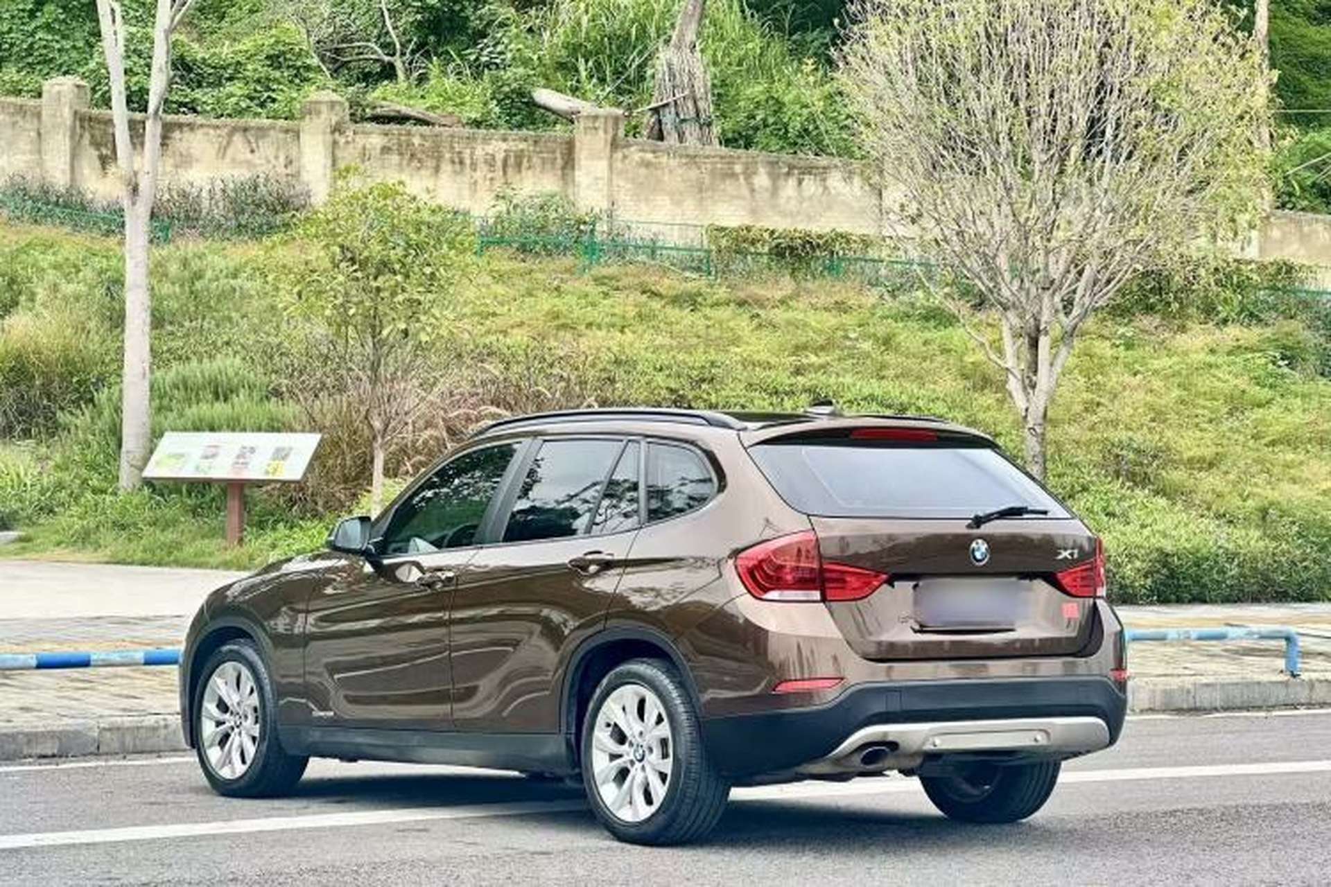 Used BMW X1 2013 sDrive18i Leading Model Exterior 3