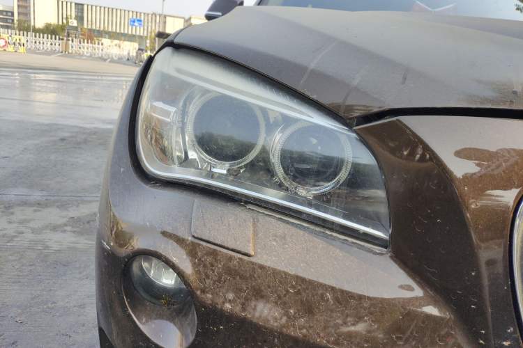 Used BMW X1 2013 sDrive18i Leading Model Exterior 6