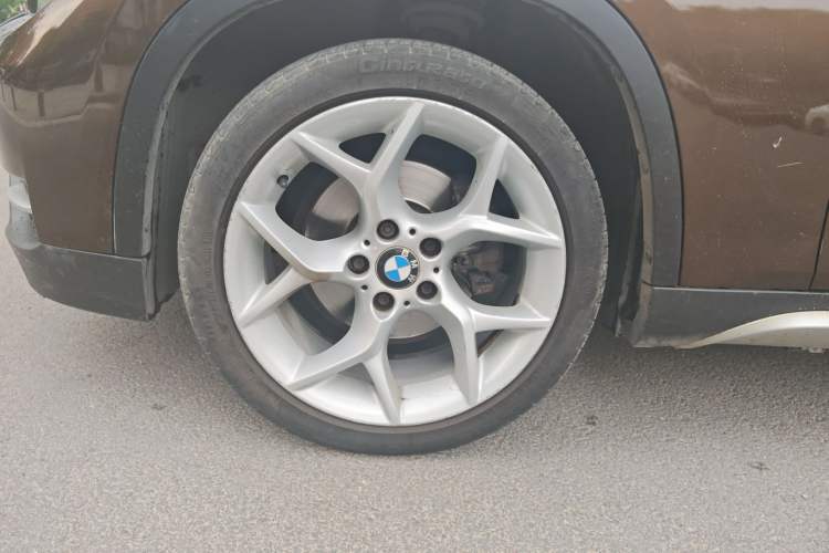 Used BMW X1 2013 sDrive20i Sports Design Package Exterior 7