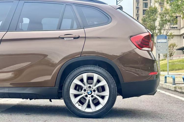Used BMW X1 2013 sDrive18i Leading Model Exterior 7