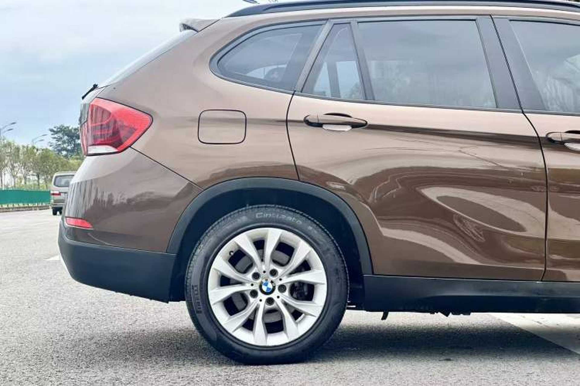 Used BMW X1 2013 sDrive18i Leading Model Exterior 8