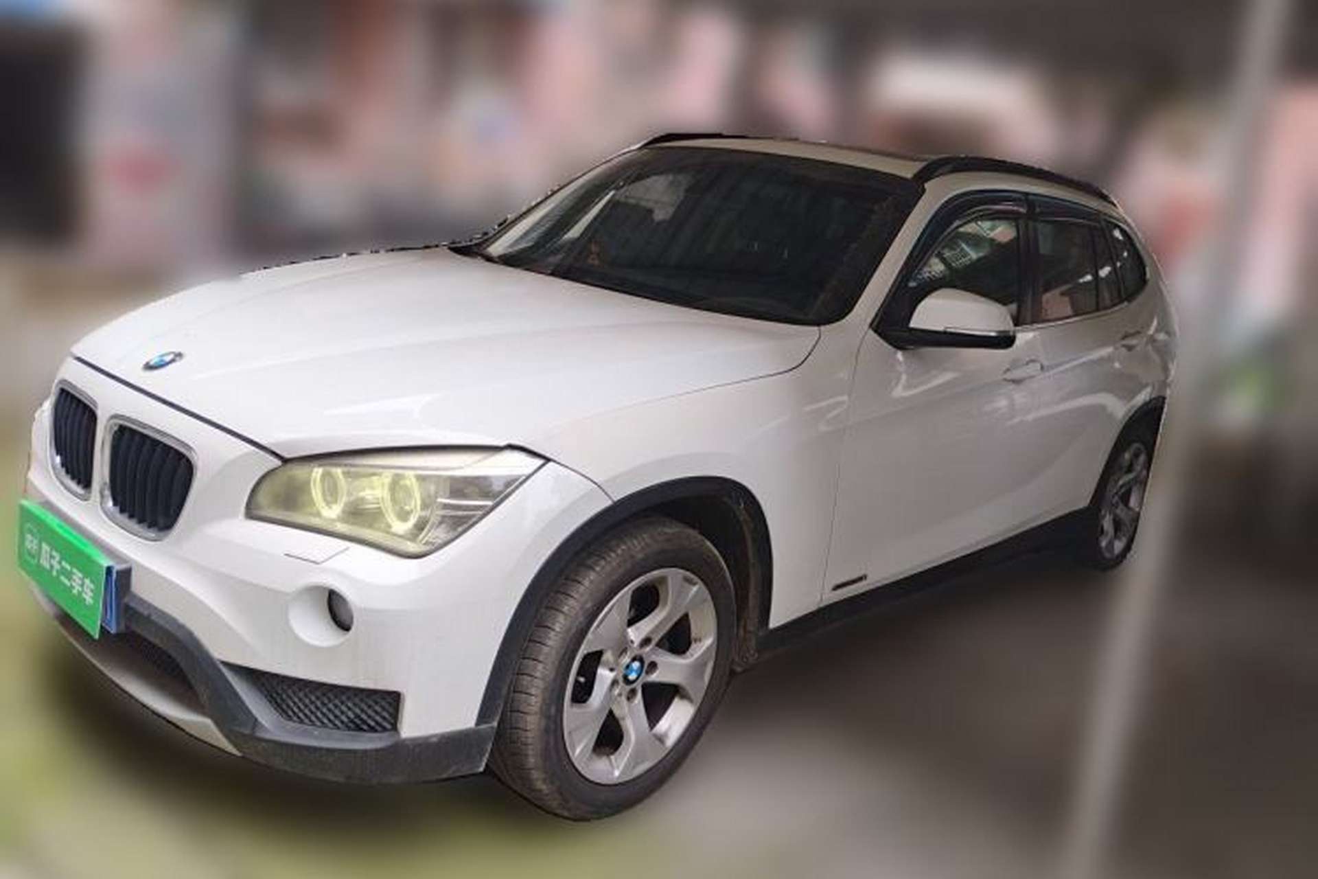 Used BMW X1 2013 sDrive18i Leading Model Front Left 45 Deg