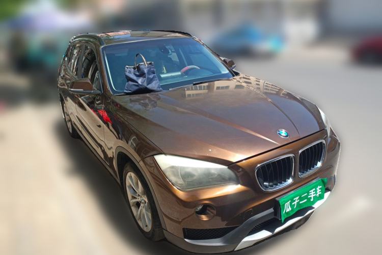 Used BMW X1 2013 sDrive18i Fashion Model Front Right 45 Deg