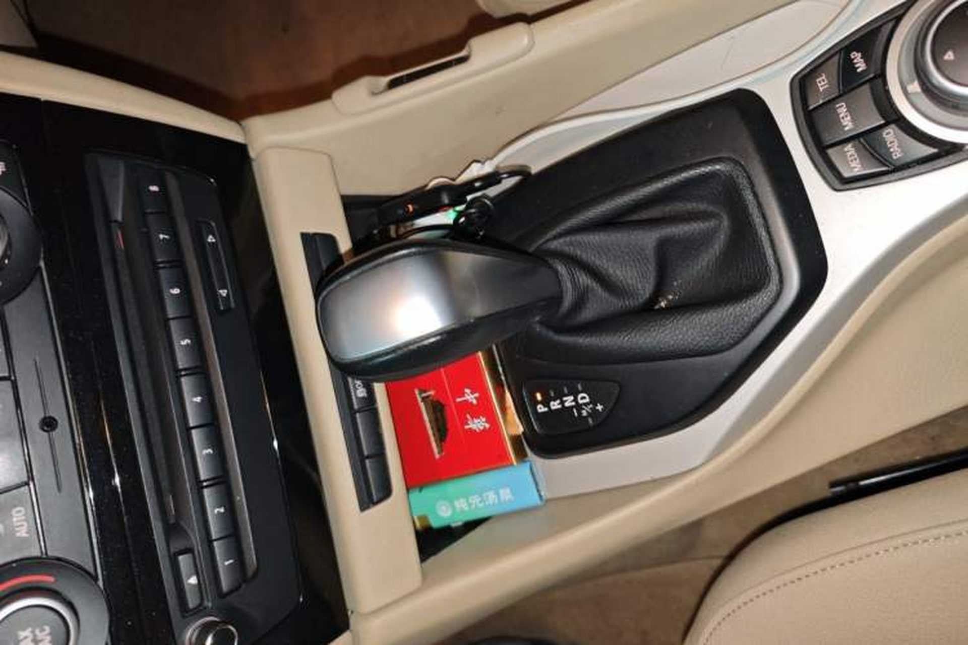 Used BMW X1 2013 sDrive18i Leading Model Gear Lever