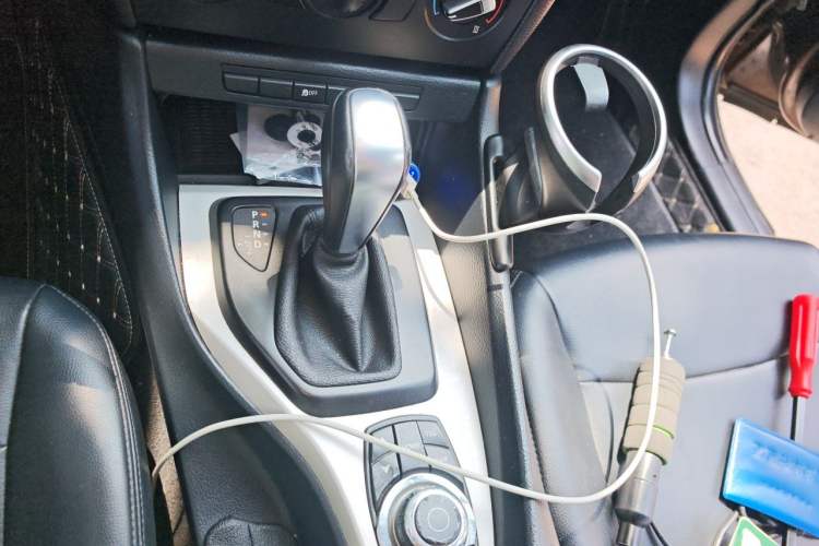 Used BMW X1 2013 sDrive18i Fashion Model Gear Lever