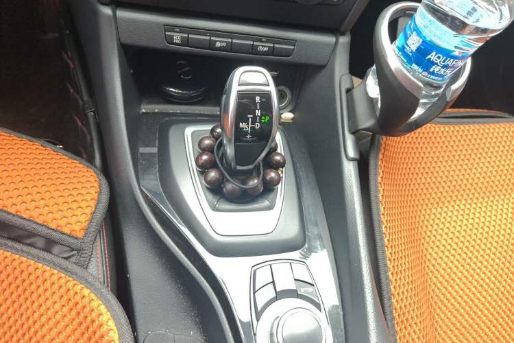 Used BMW X1 2013 sDrive20i Sports Design Package Gear Lever