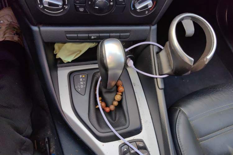 Used BMW X1 2013 sDrive18i Fashion Model Gear Lever