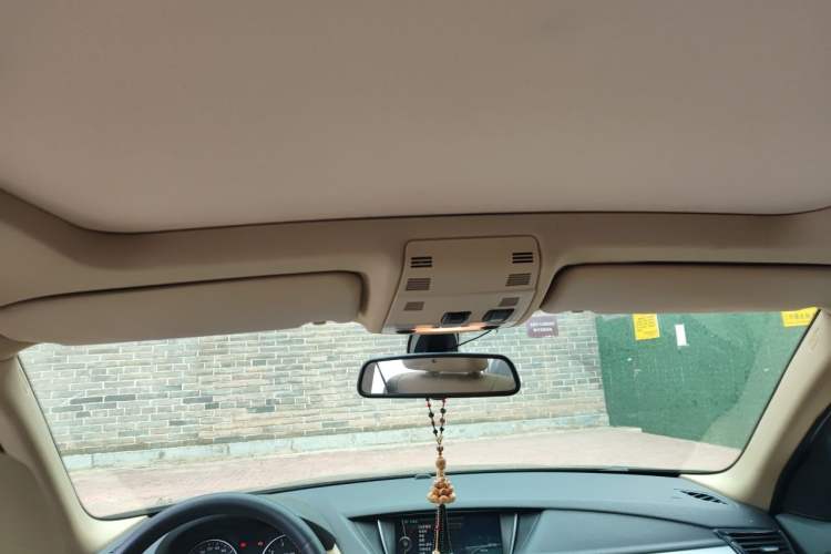 Used BMW X1 2013 sDrive18i Fashion Model Headliner