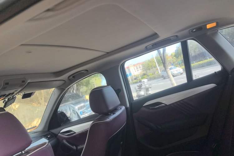 Used BMW X1 2013 sDrive18i Fashion Model Headliner