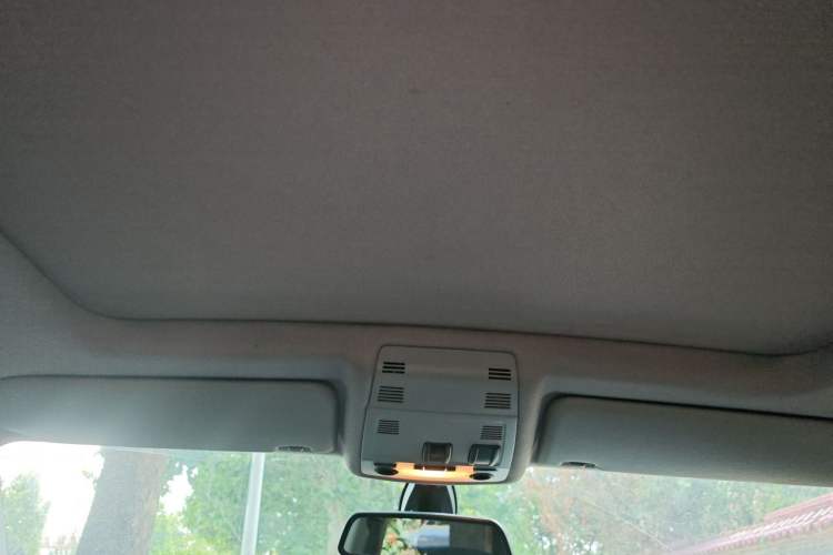 Used BMW X1 2013 sDrive18i Fashion Model Headliner