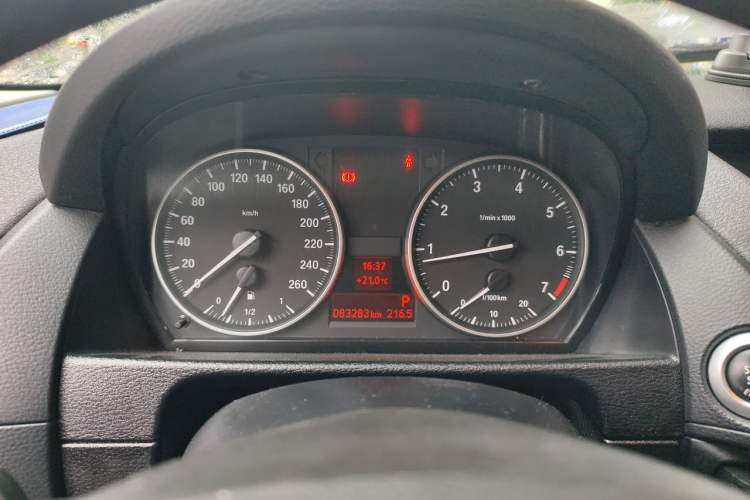 Used BMW X1 2013 sDrive18i Fashion Model Instrument Cluster