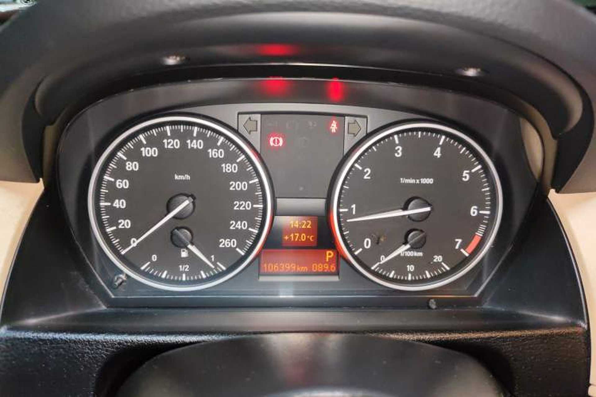 Used BMW X1 2013 sDrive18i Leading Model Instrument Cluster