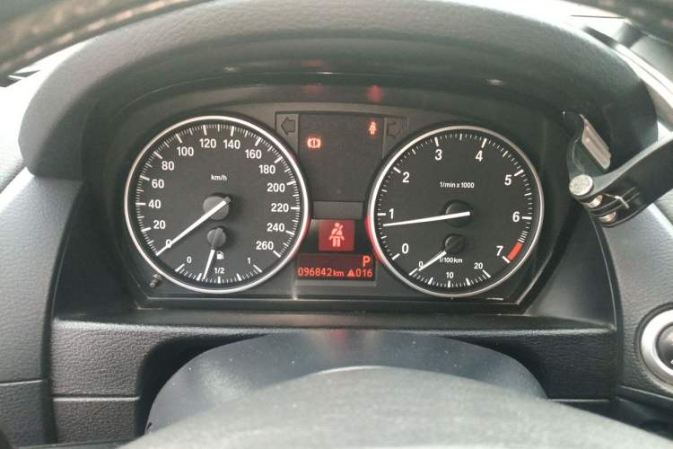 Used BMW X1 2013 sDrive18i Leading Model Instrument Cluster