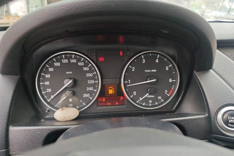 Used BMW X1 2013 sDrive18i Fashion Model Instrument Cluster