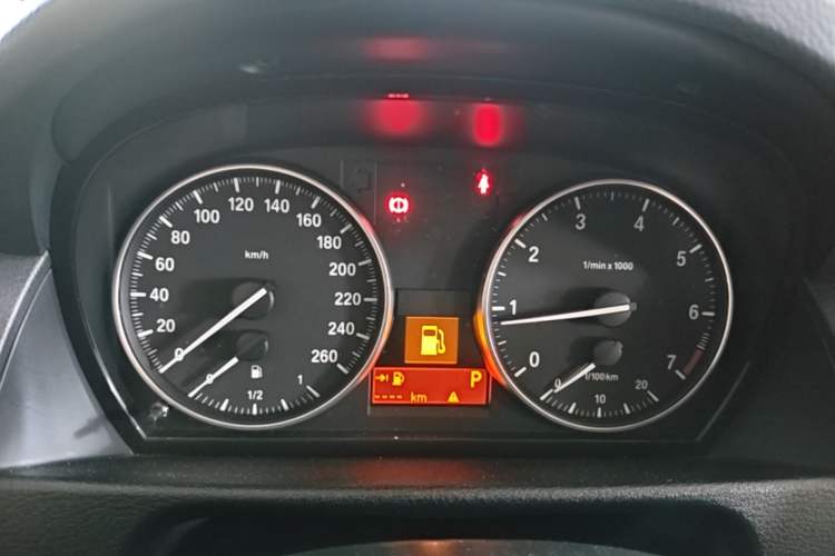 Used BMW X1 2013 sDrive18i Fashion Model Instrument Cluster