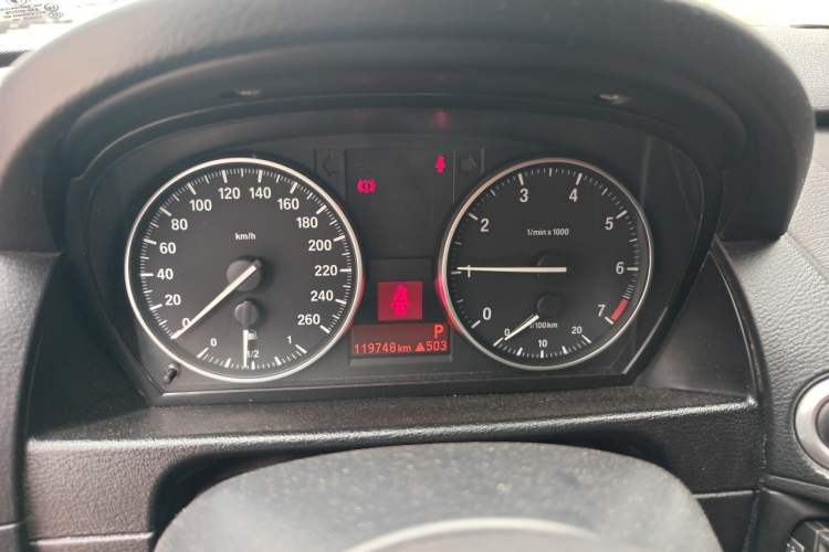Used BMW X1 2013 sDrive18i Fashion Model Instrument Cluster