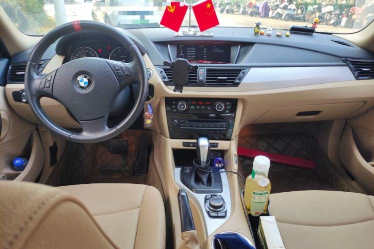 Used BMW X1 2013 sDrive18i Leading Model Interior 2