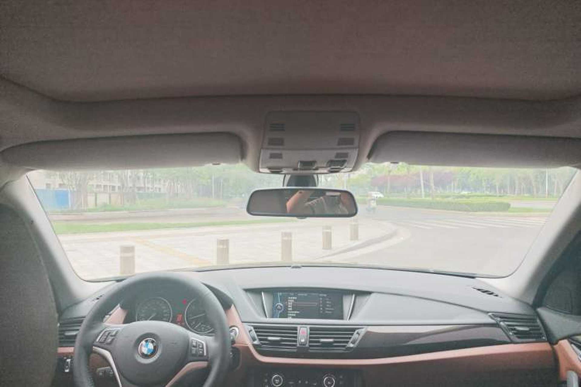 Used BMW X1 2013 sDrive20i Sports Design Package Interior 3