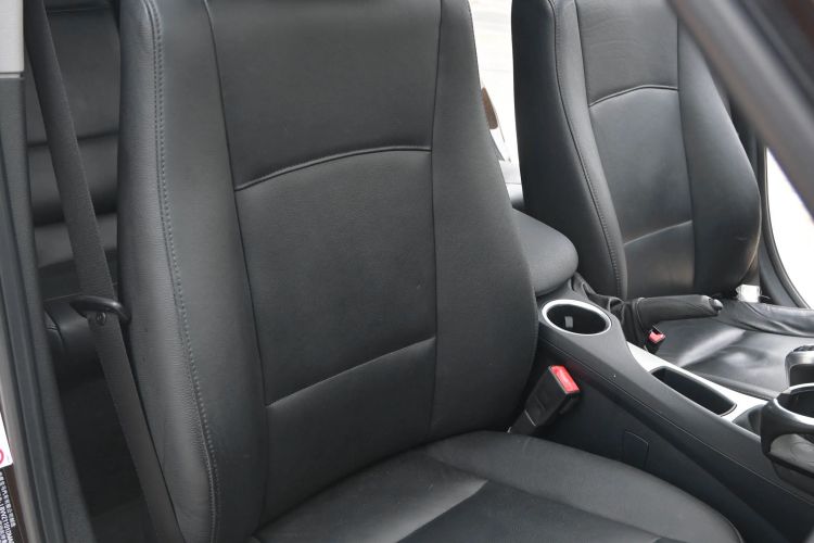 Used BMW X1 2013 sDrive18i manual model Interior 7