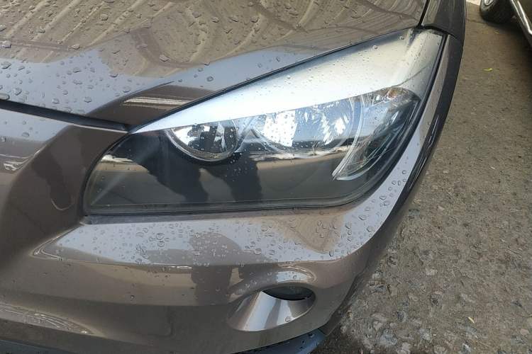 Used BMW X1 2013 sDrive18i Fashion Model Left Front Headlight