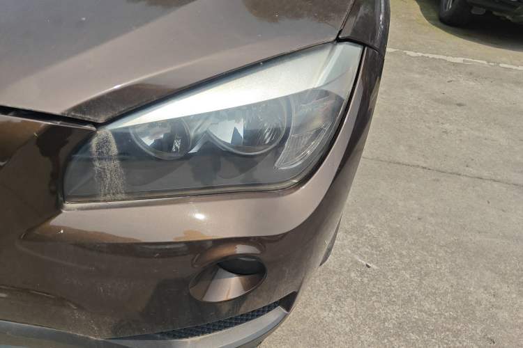 Used BMW X1 2013 sDrive18i Fashion Model Left Front Headlight