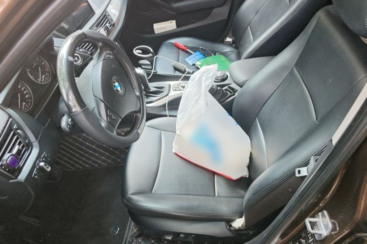Used BMW X1 2013 sDrive18i Fashion Model Left Front Seat