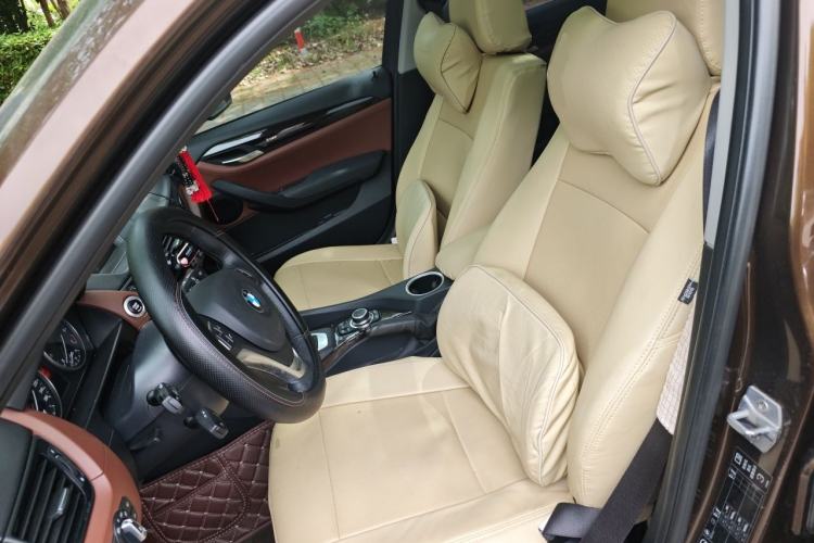 Used BMW X1 2013 xDrive20i X Design Package Left Front Seat