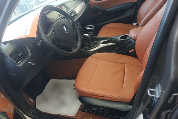 Used BMW X1 2013 sDrive18i Fashion Model Left Front Seat