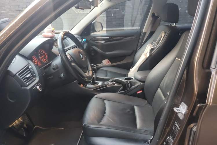 Used BMW X1 2013 xDrive20i X Design Package Left Front Seat