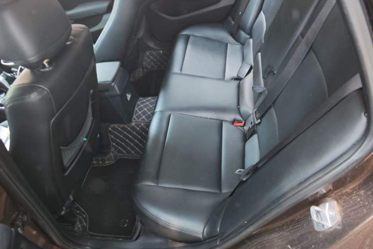 Used BMW X1 2013 sDrive18i Fashion Model Left Rear Seat
