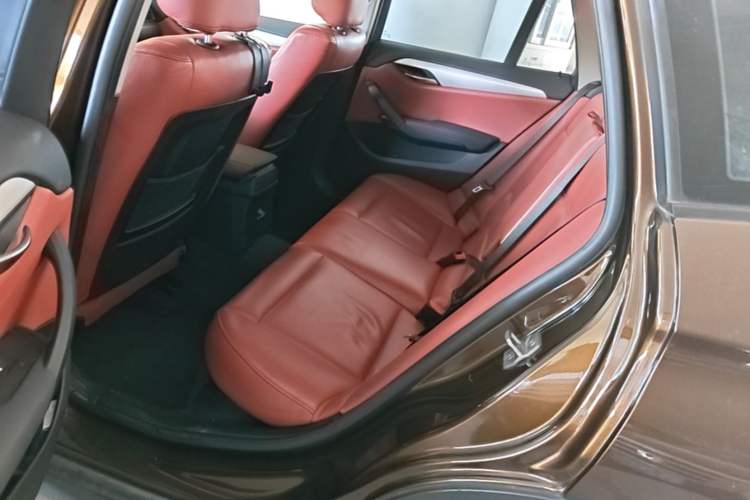 Used BMW X1 2013 sDrive18i Fashion Model Left Rear Seat