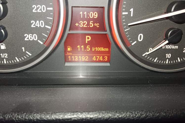 Used BMW X1 2013 xDrive20i X Design Package Odometer Close Up