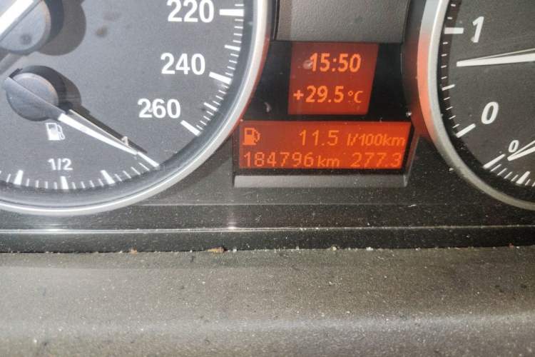 Used BMW X1 2013 sDrive18i manual model Odometer Close Up