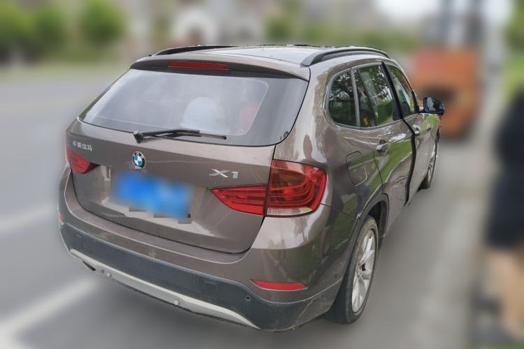 Used BMW X1 2013 sDrive18i Fashion Model Rear Right 45 Deg