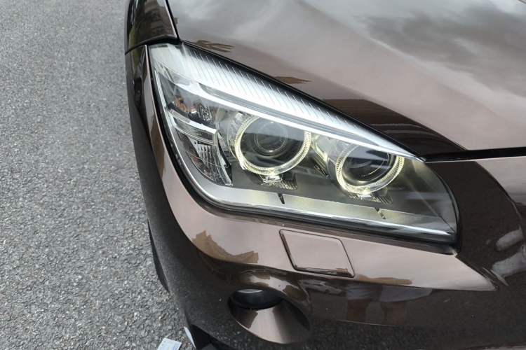 Used BMW X1 2013 sDrive18i Leading Model Right Front Headlight